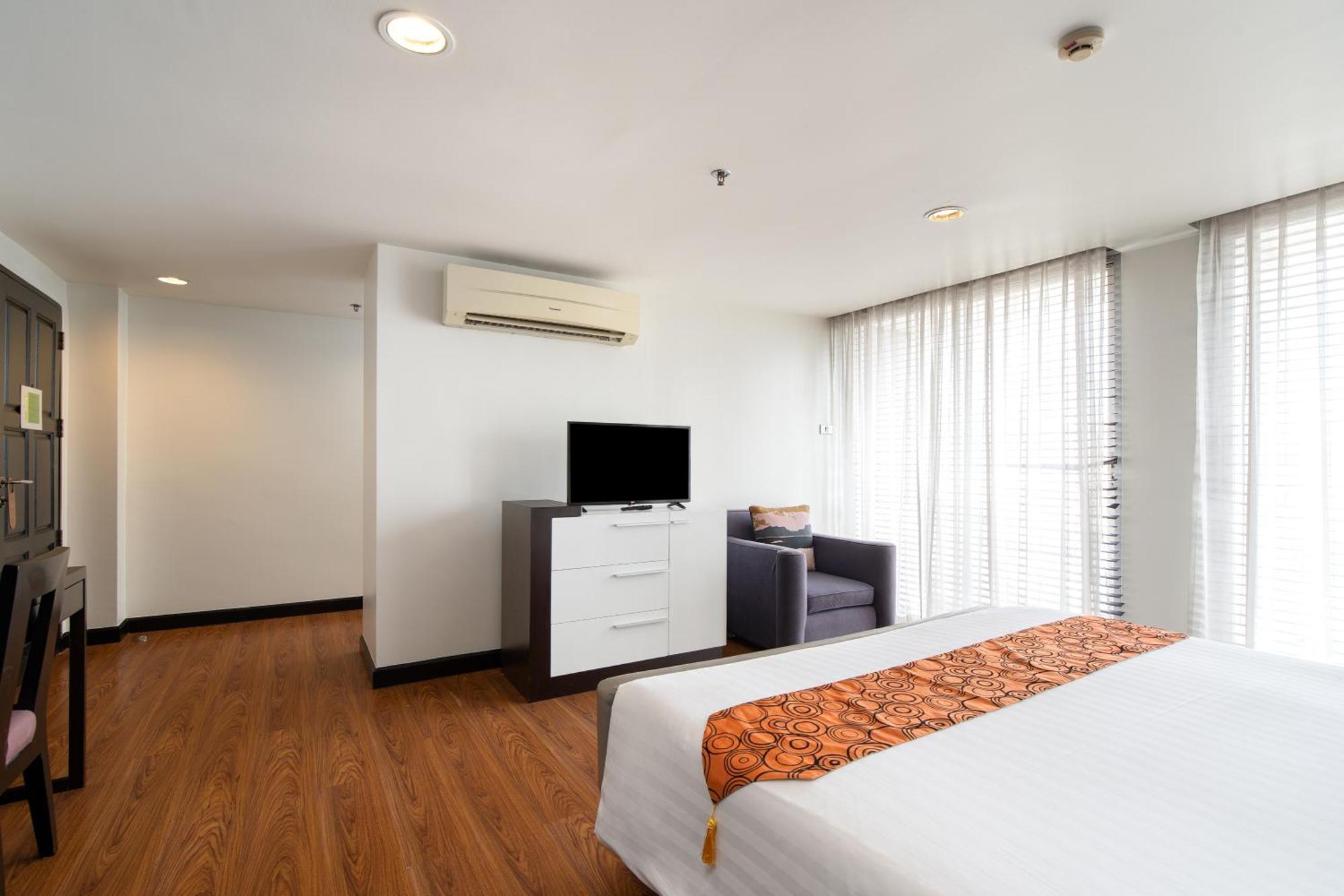 Lily Hotel Bangkok Buitenkant foto